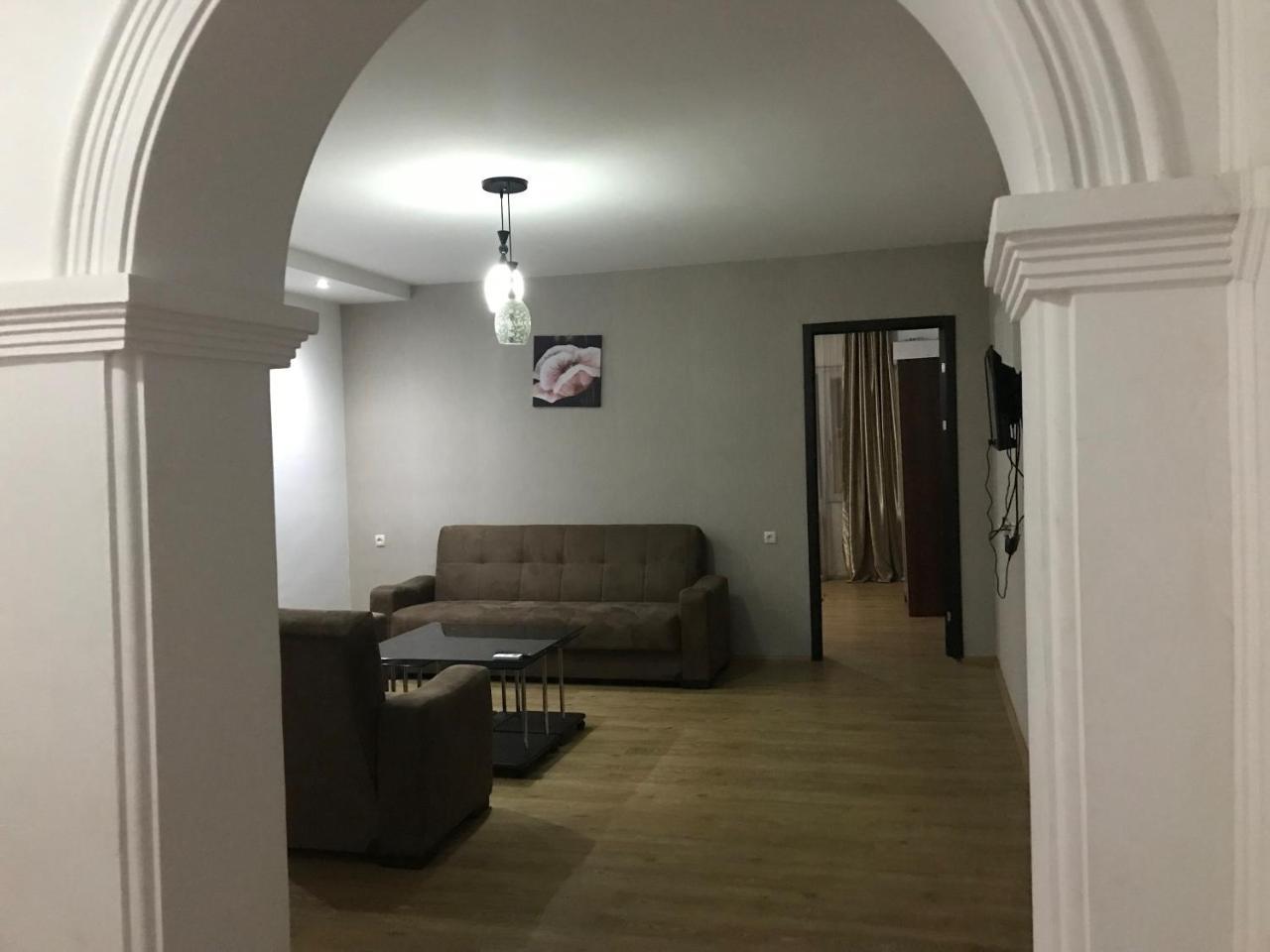 Hotel Monaco Tbilisi Ngoại thất bức ảnh