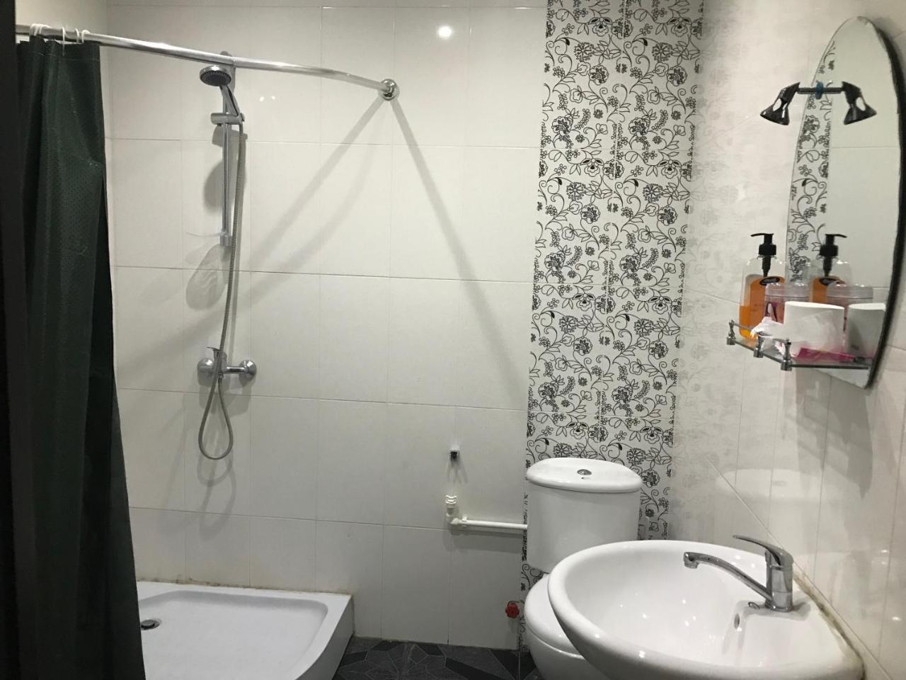 Hotel Monaco Tbilisi Ngoại thất bức ảnh