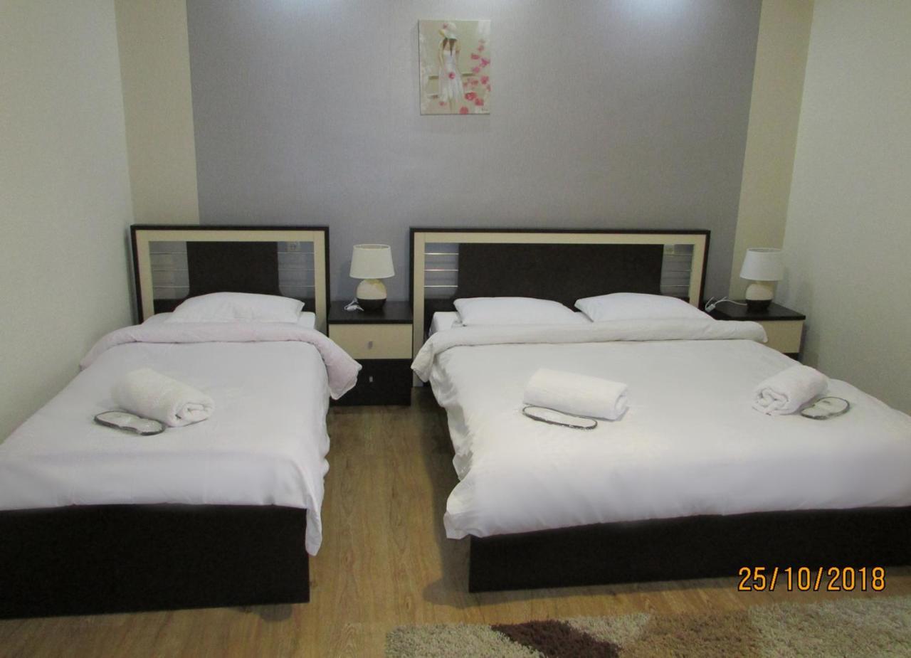 Hotel Monaco Tbilisi Ngoại thất bức ảnh