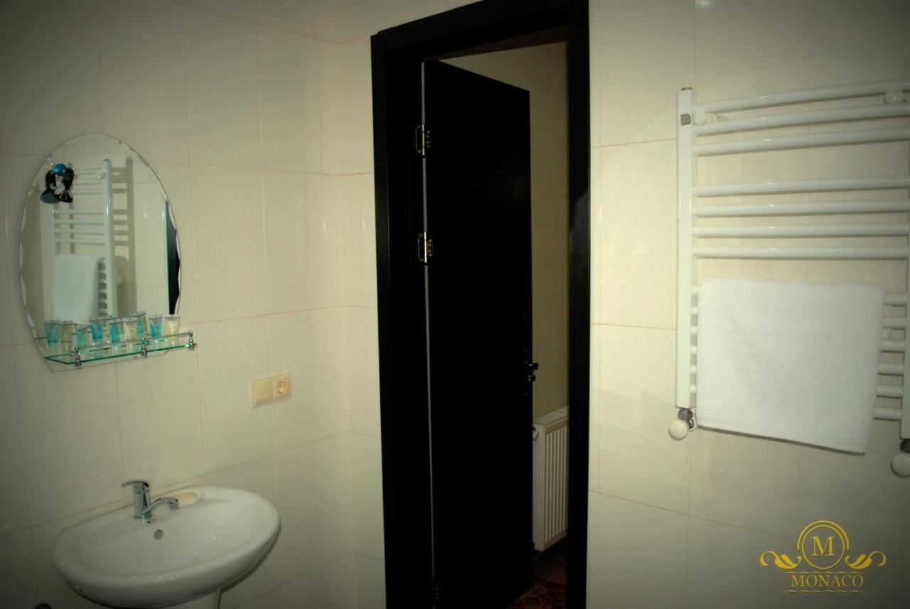 Hotel Monaco Tbilisi Ngoại thất bức ảnh