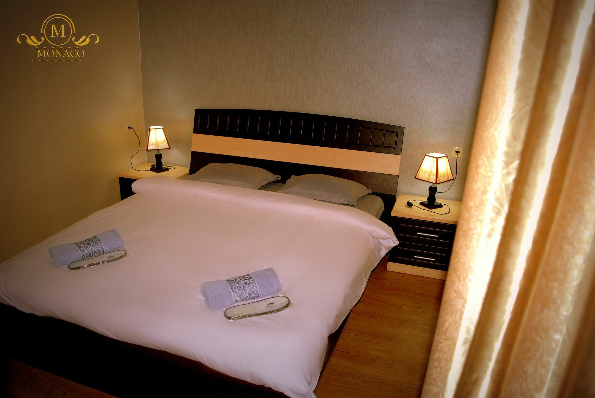 Hotel Monaco Tbilisi Ngoại thất bức ảnh